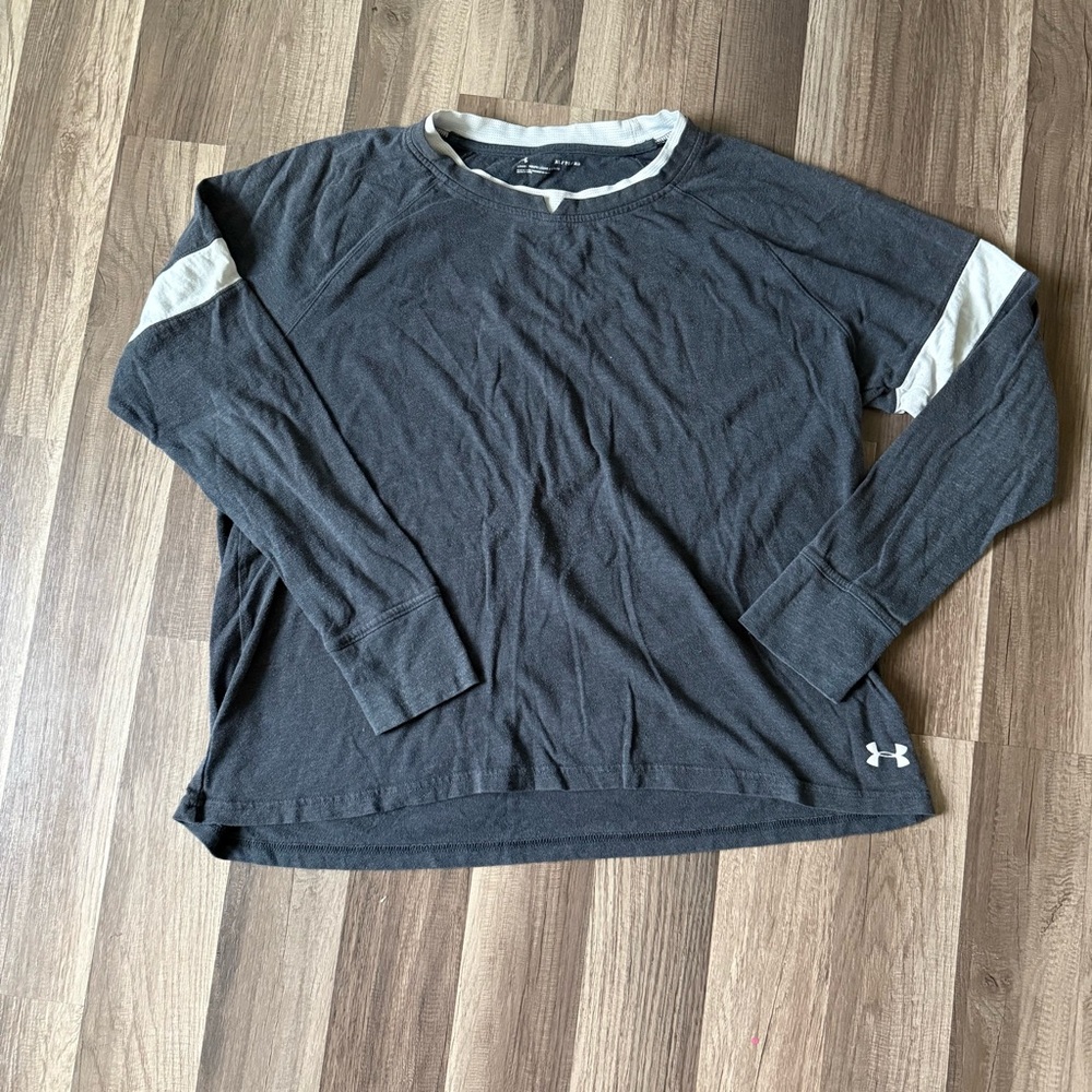 Under Armour Gray Long Sleeve Tee